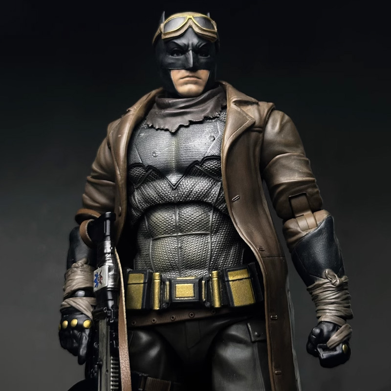 Genuine Fondjoy Nightmare Dese - đánh giá và giá Model Kit Batman