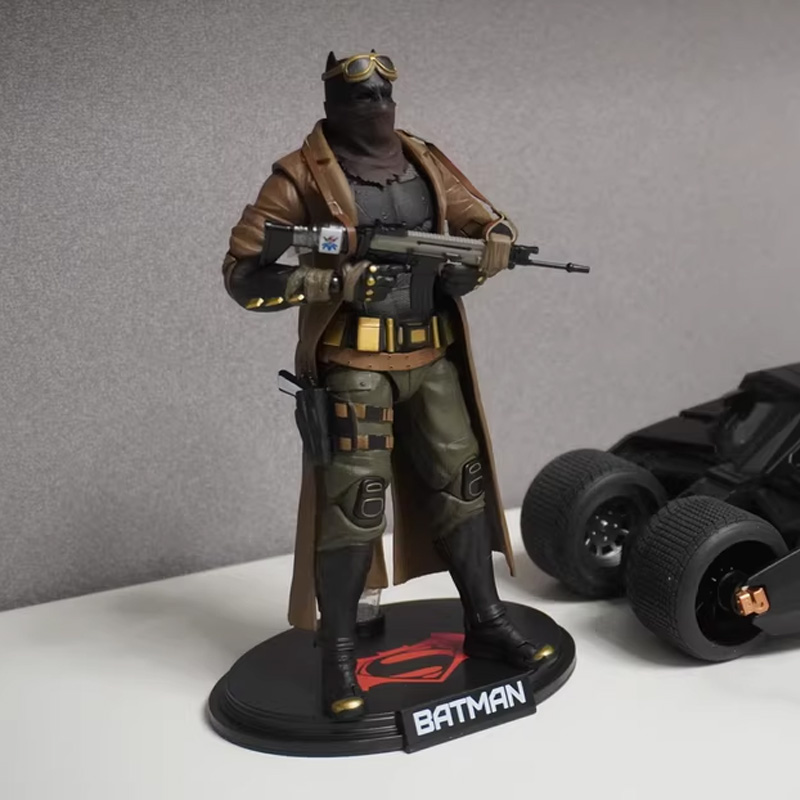 Genuine Fondjoy Nightmare Dese - đánh giá và giá Model Kit Batman