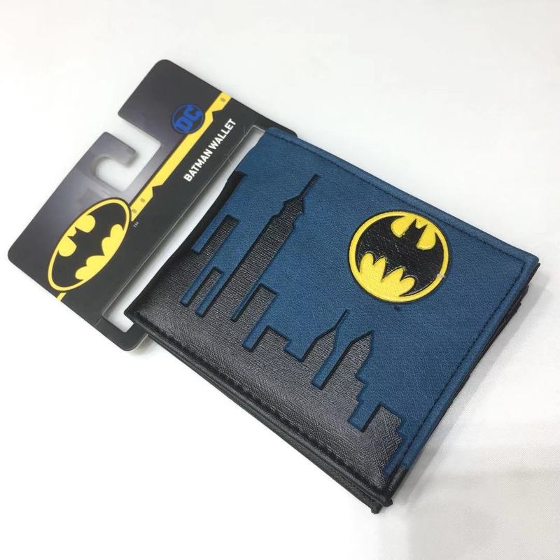 DC Batman Superhero Bifold PU  - đánh giá và giá Model Kit Batman