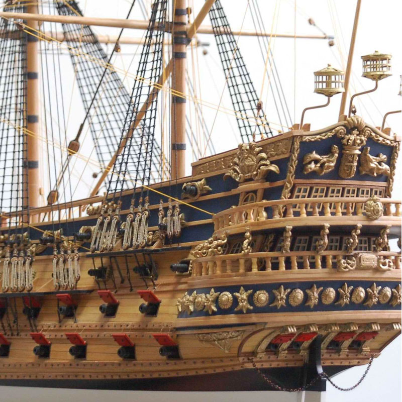 1/50 St. Philip Class I Battle - đánh giá và giá Model Kit Lucario